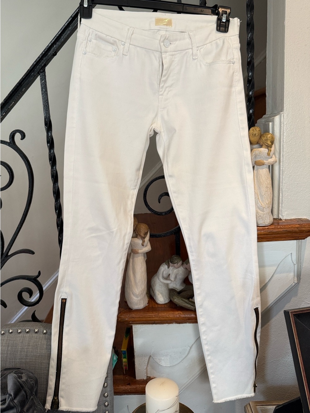 MOTHER Cream Skinny Jeans with Ankle Black Zip Fray Hems